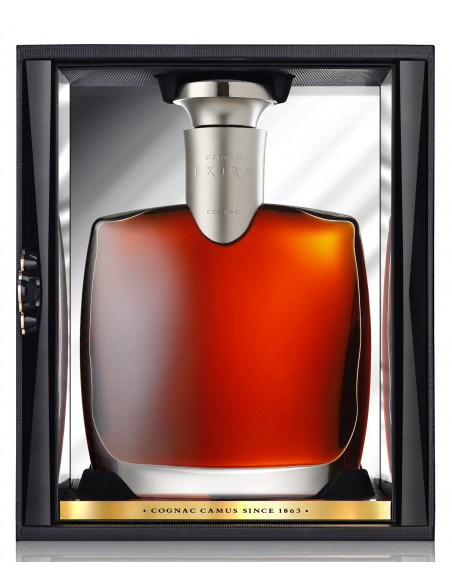 Camus Extra Elegance Cognac 03