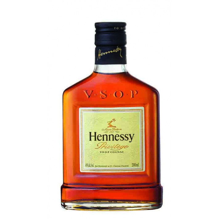 Hennessy VSOP Privilege Cognac 01