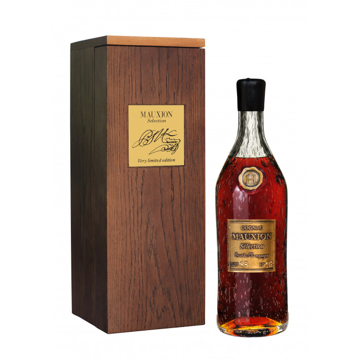 Mauxion Fins Bois 50 Years Old Cognac 01