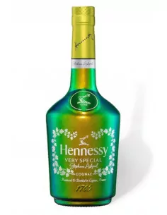KAWS Hennessy VS Cognac Limited Edition Cognac - Cognac-Expert.com