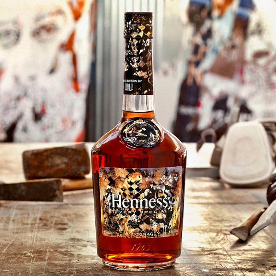 Hennessy V.S. Cognac Limited Edition by VHILS