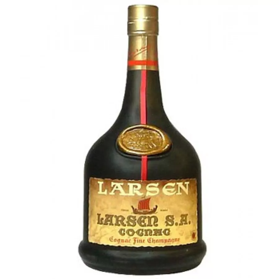 Cognac Larsen Riserva Extra 01