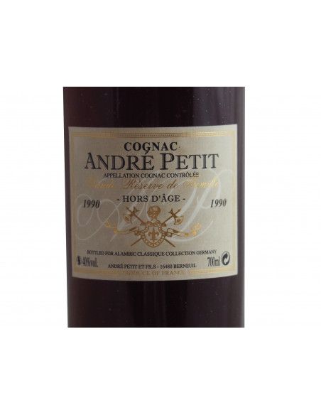 André Petit Hors d’Age Grande Reserve de Famille 1990 Cognac 07