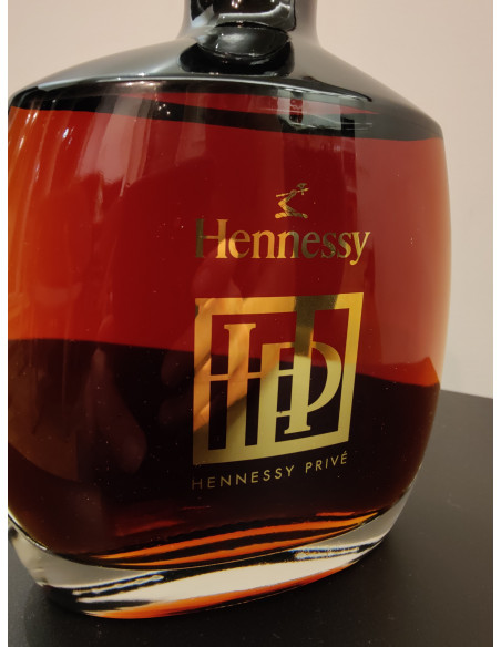 Hennessy Prive 014