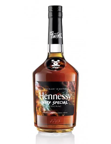 Hennessy VS Edición Limitada por Les TWINS - "CA BLAZE" 06