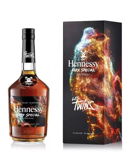Hennessy VS Edición Limitada por Les TWINS - "CA BLAZE" 010
