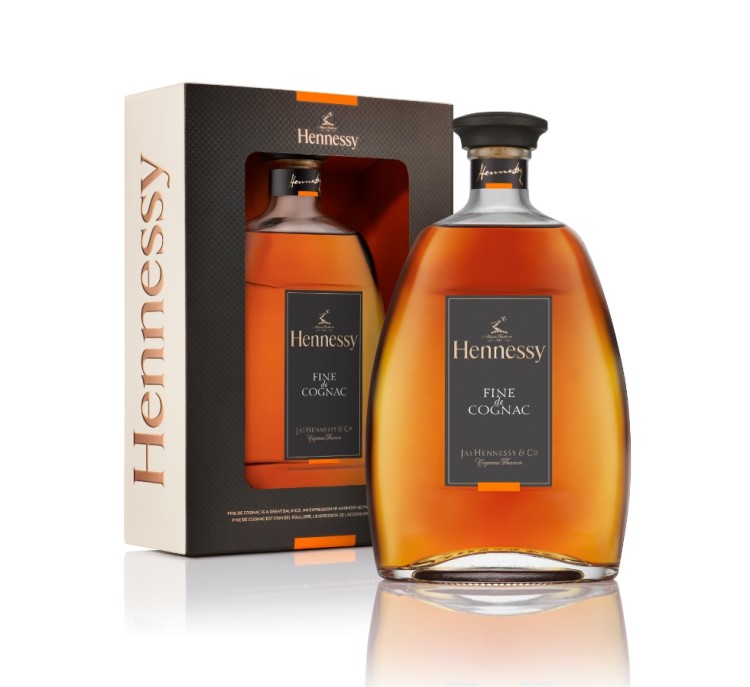 Hennessy-Fine-de-Cognac-750x687